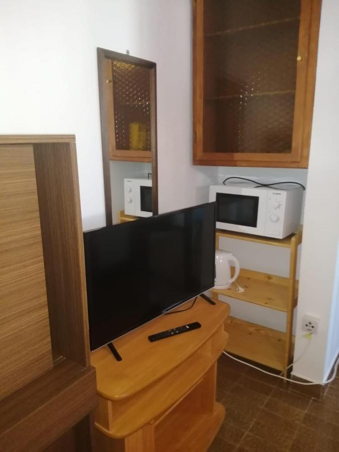 Apartmani Rosanda 2 Petrcane Exterior foto